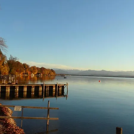 Dachterrassen Mit See- U. Bergblilck Tutzing