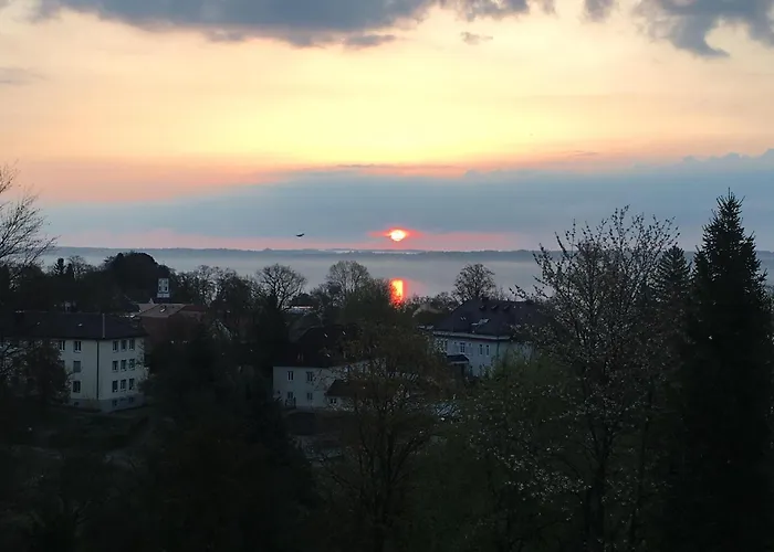 Dachterrassen Mit See- U. Bergblilck Διαμέρισμα Tutzing